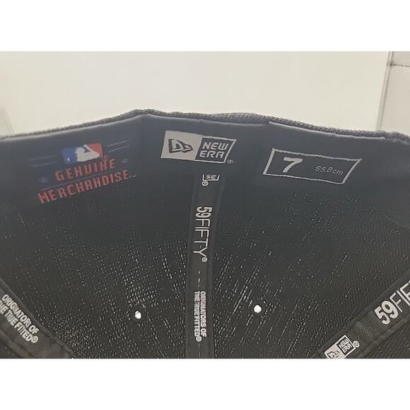 New Era Black and Gray Cap - Picture 7 of 9